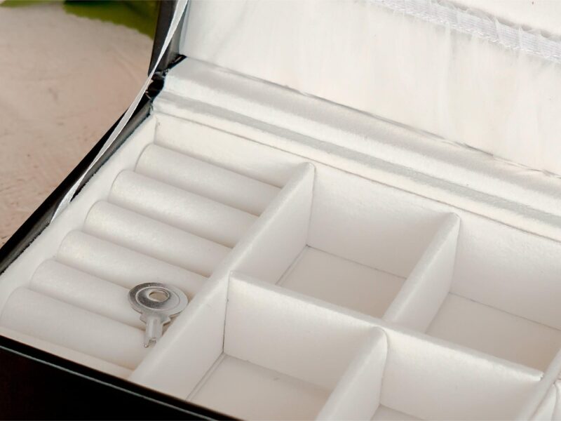 Discover the Temu Jewelry Box: A Modern Solution for Jewelry Organization